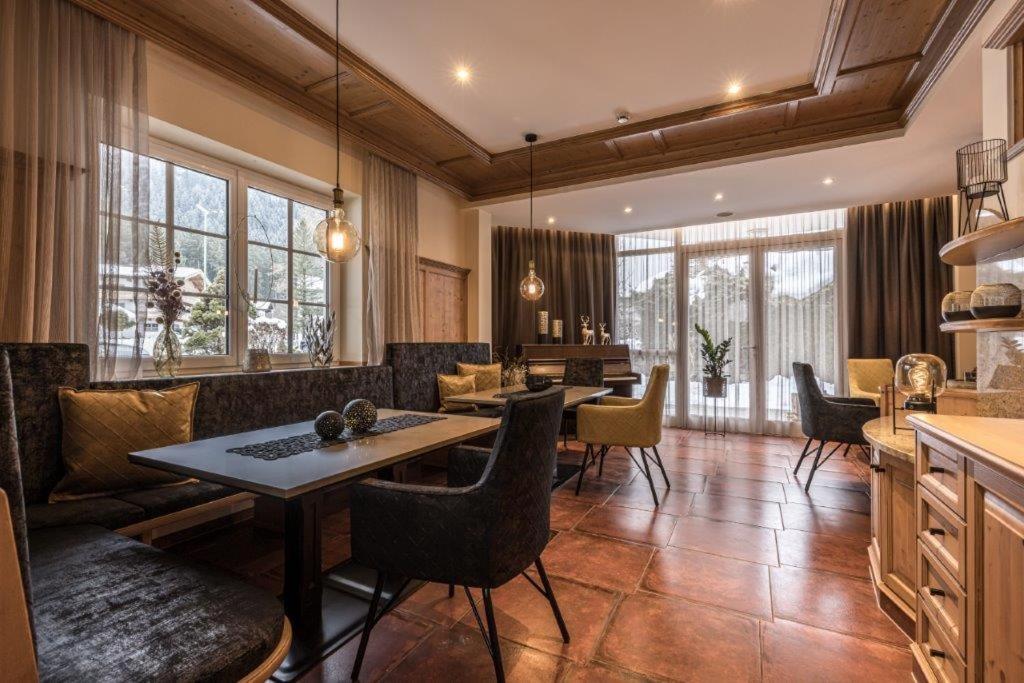 Apparthotel Sonnenhof Mayrhofen Luaran gambar
