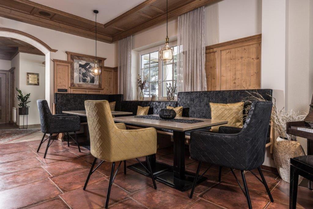 Apparthotel Sonnenhof Mayrhofen Luaran gambar